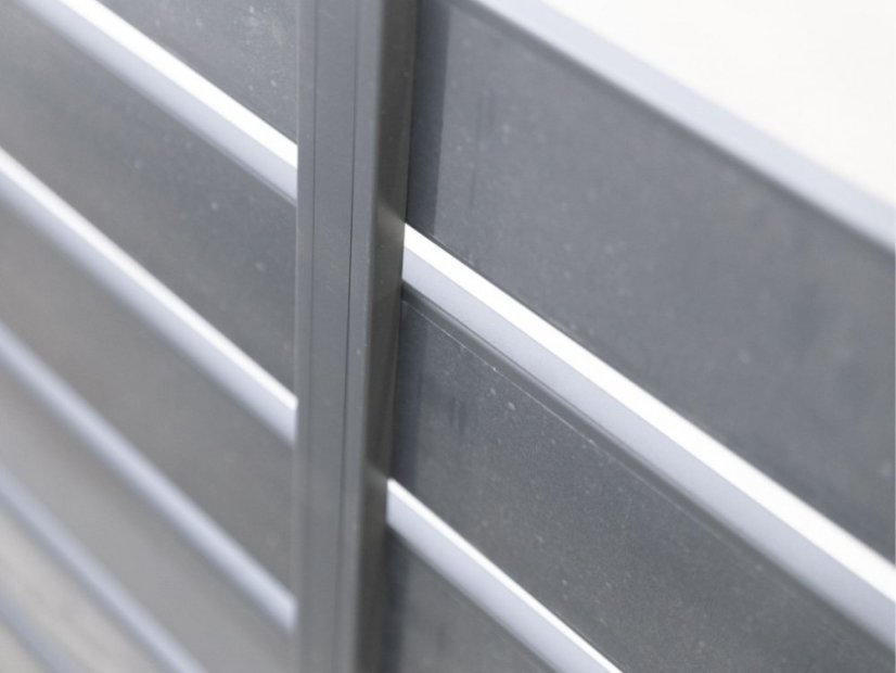 Aluminium Lamellen Zaunfeld für Mauerwerk