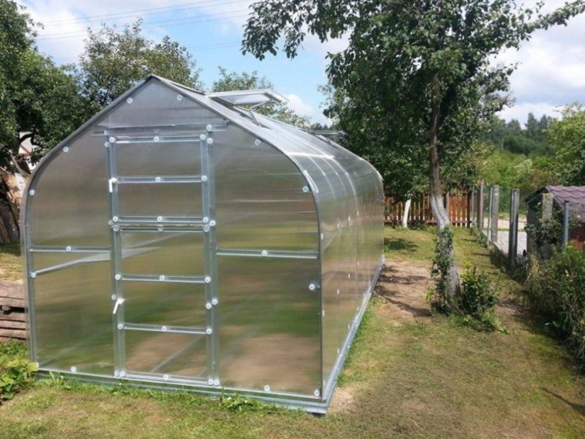 Zahradní skleník z polykarbonátu Standard - Varianta: 4 mm, Rozměr: 2 x 2,5 m