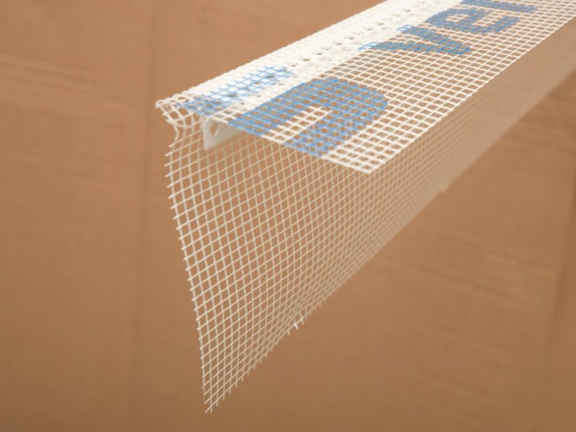 Fensteranschlussprofil LT mit verdeckter Tropfkante und Gewebe