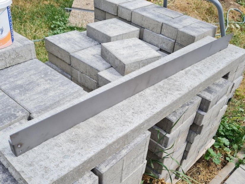 Pohledový obrubník Corten Strong