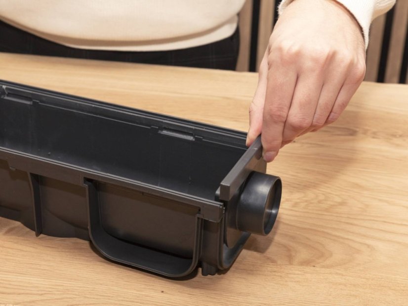 Plastikowy kanał odpływowy A15 z kratką ocynkowaną (zestaw 3 szt.)