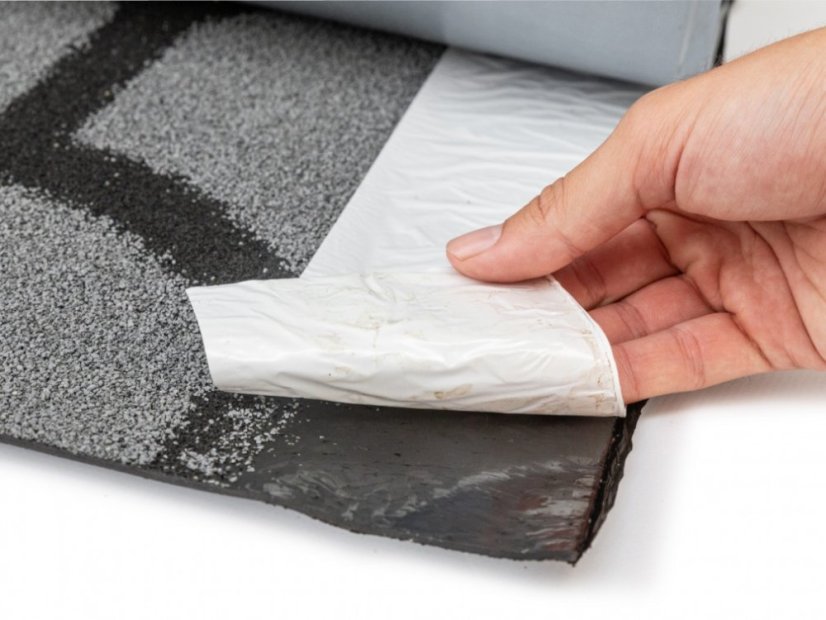 Tegola bituminosa autoadesiva in rotolo Rollshingle forma a coda di castoro | 1x5 m - Colore: rosso