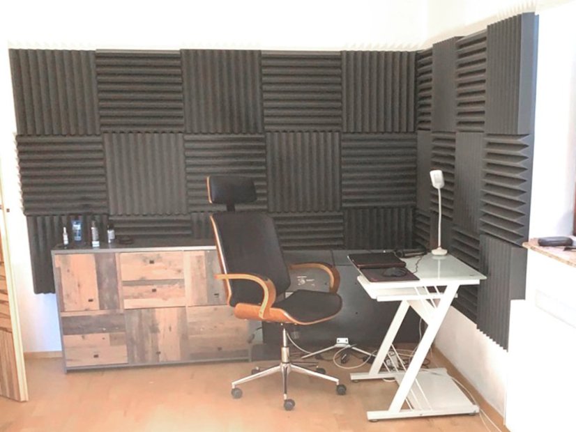 Akustická pena V – profil - Rozmer: 50 x 50 x 7 cm