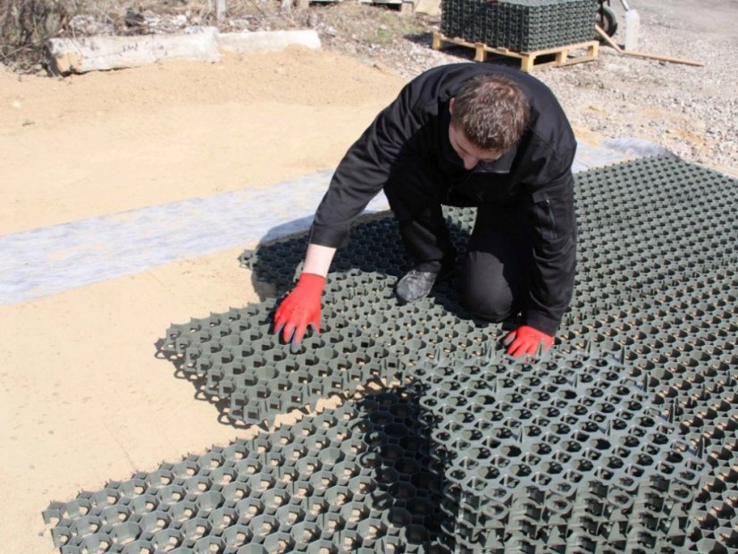 Zatrávňovacia tvárnica Covergrid Profi - Farba: zelená