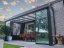 Pergola RAL 7016 s posuvnými dvěřmi, stěnou a LED osvětlením